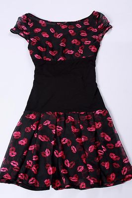 歐美時尚名品全真絲連身裙 奢華與舒適的交織，盡在千尋宜品牌服裝批發網