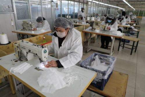 密云服裝廠變身口罩廠，她們功不可沒 巾幗連身“衣”變“盾”